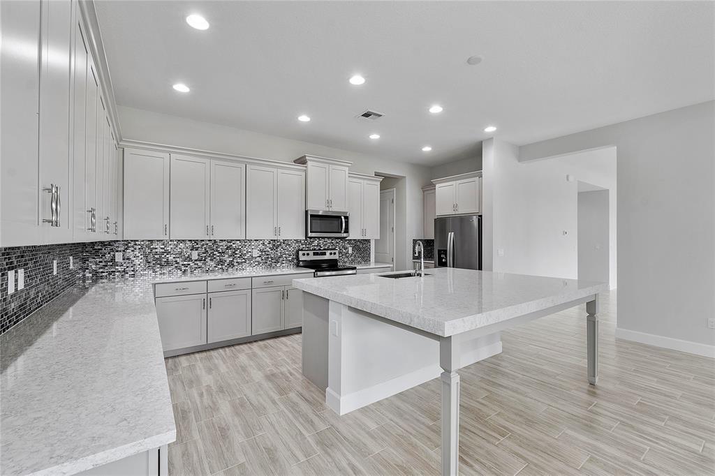 ORCHARDS OF WESTLAKE - Residential Lease