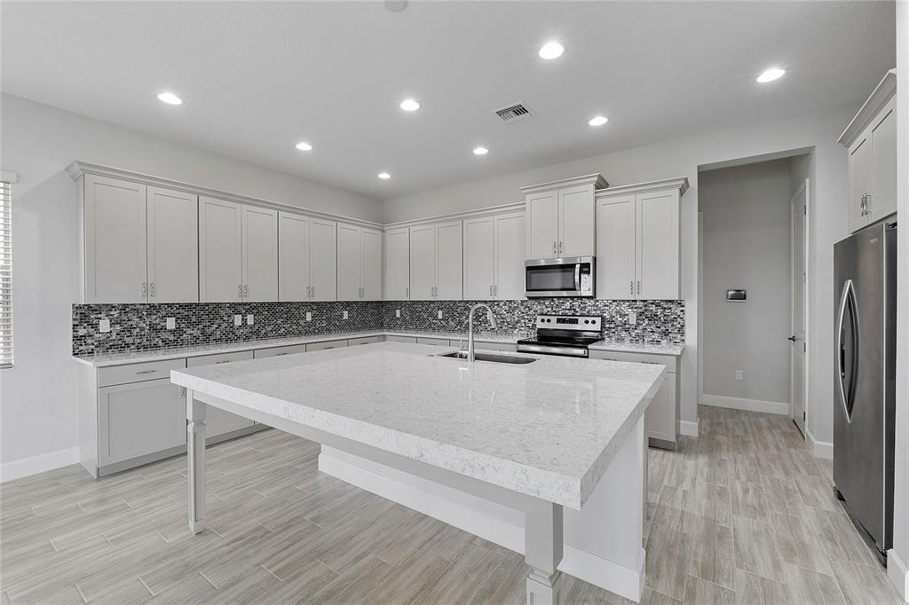 ORCHARDS OF WESTLAKE - Residential Lease