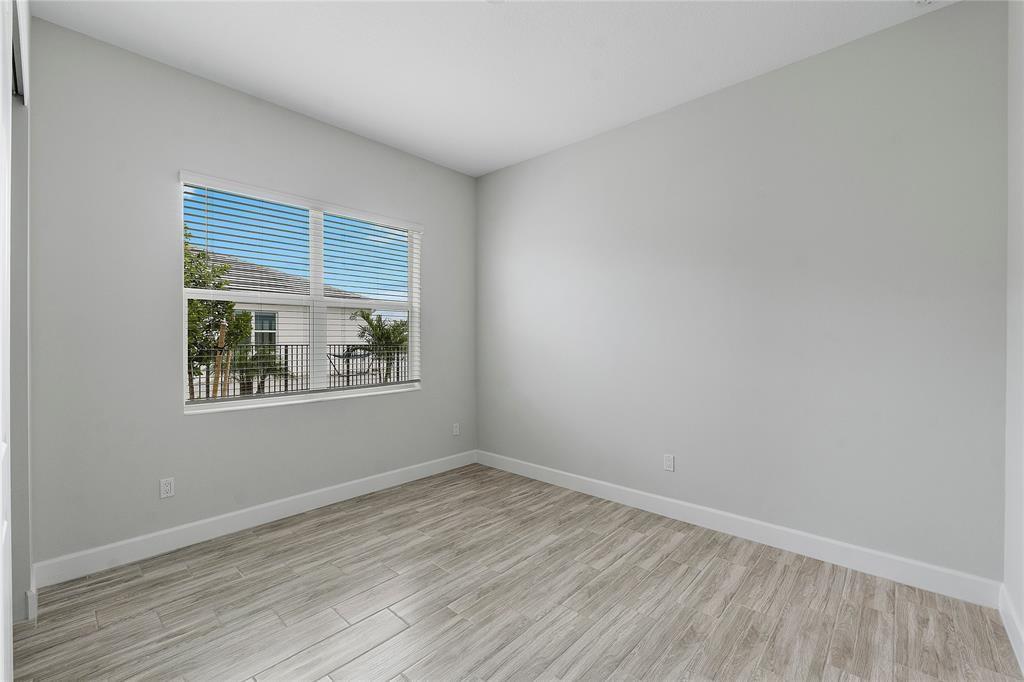 ORCHARDS OF WESTLAKE - Residential Lease