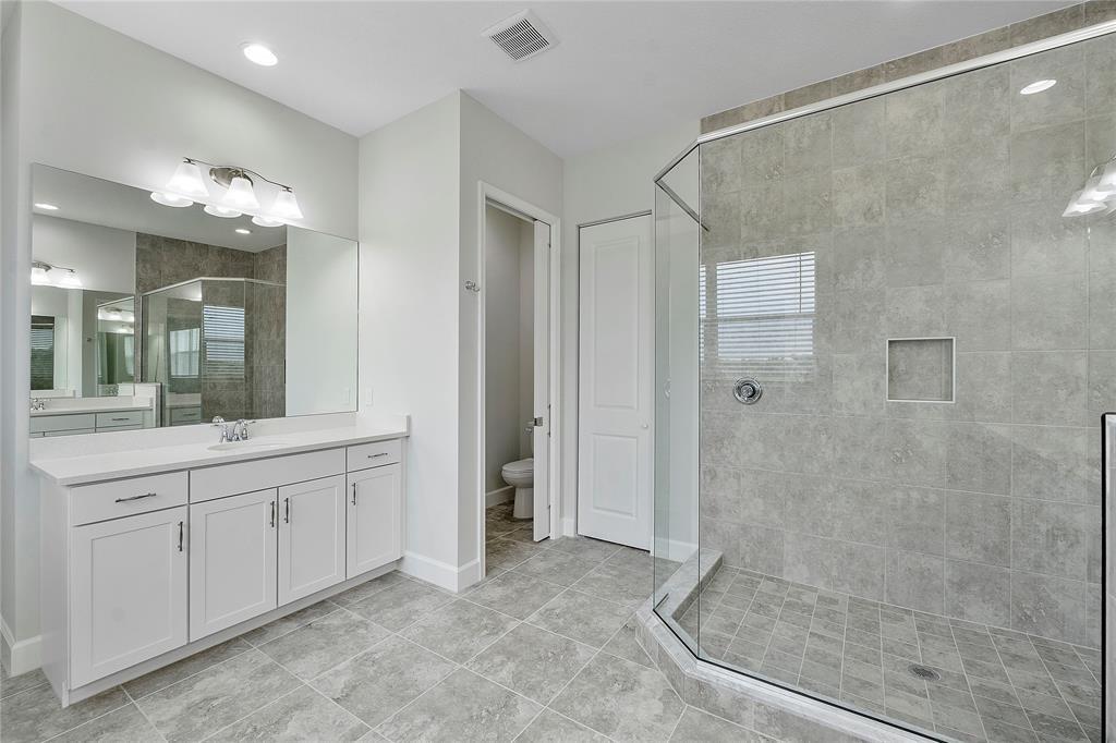 ORCHARDS OF WESTLAKE - Residential Lease