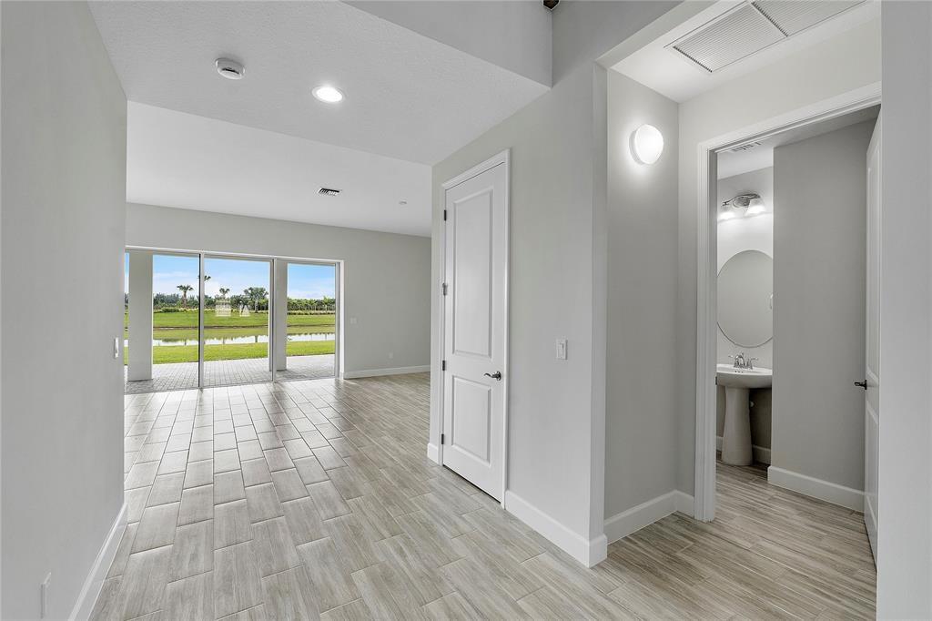 ORCHARDS OF WESTLAKE - Residential Lease