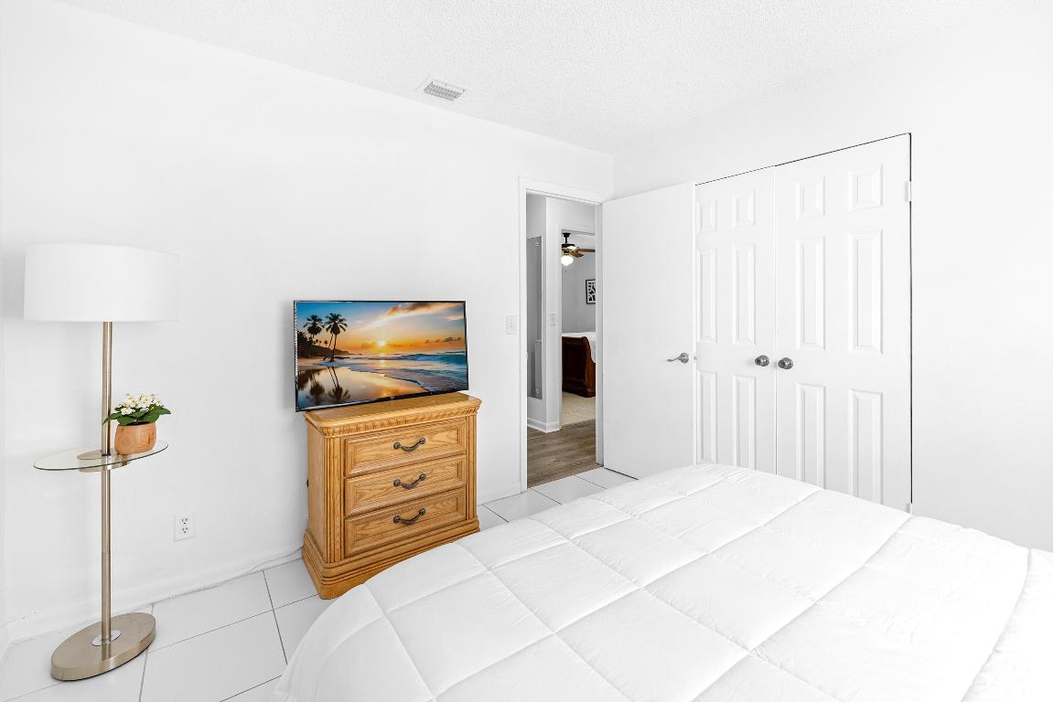 MONROE HEIGHTS - Residential