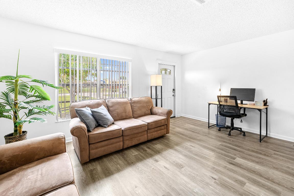 MONROE HEIGHTS - Residential