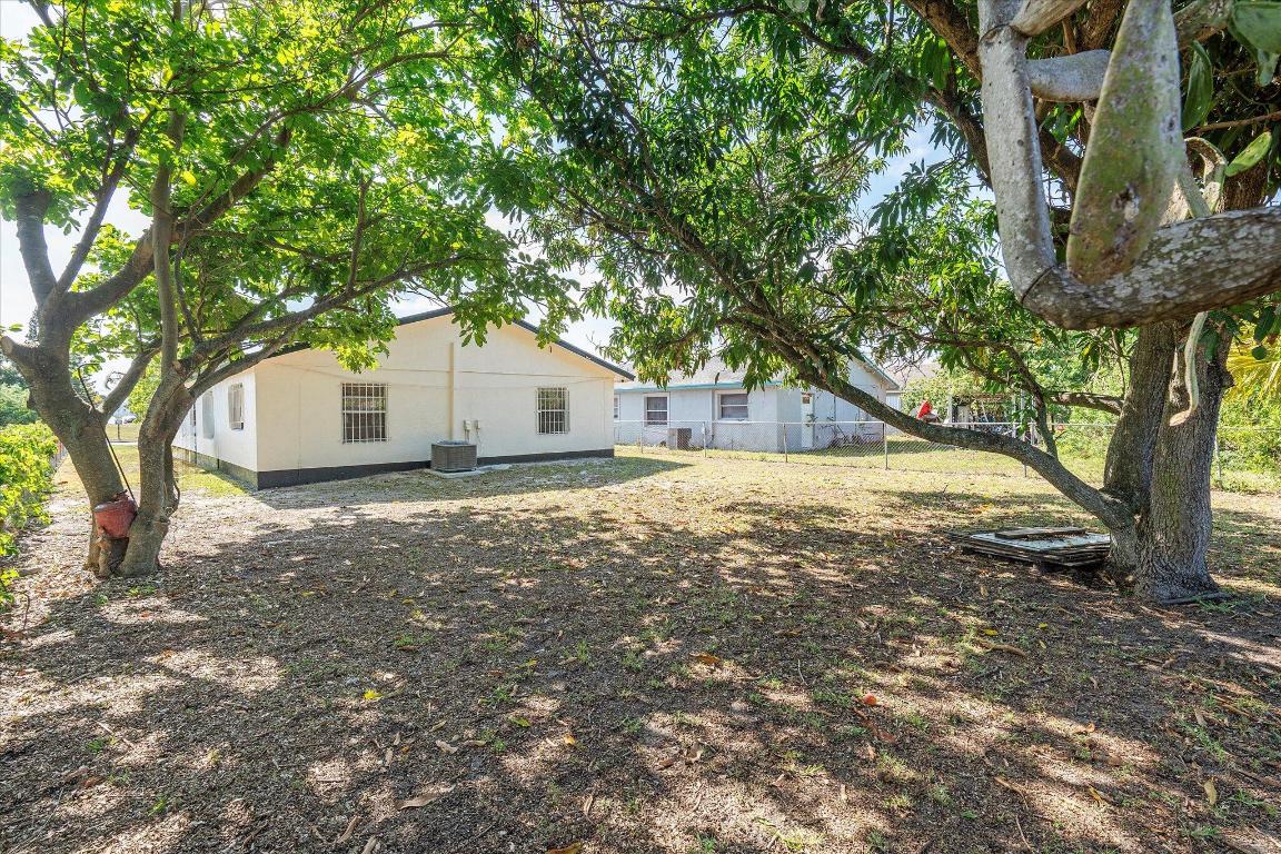 MONROE HEIGHTS - Residential