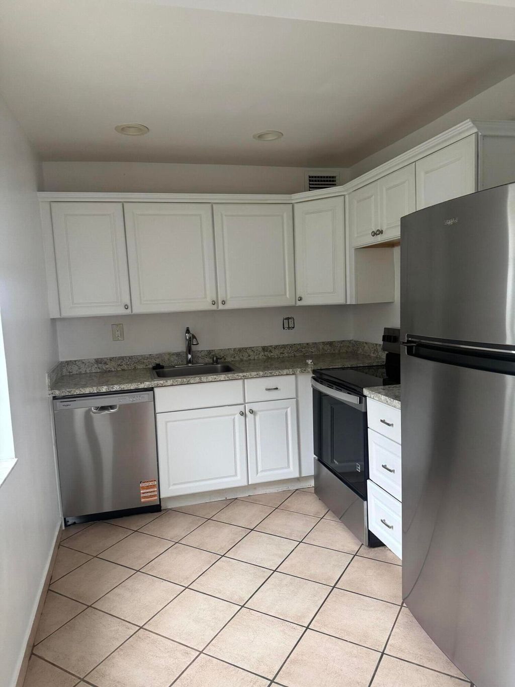 Photo of 908 S Normandy Trail, Delray Beach, FL 33484 (MLS # B26003743)