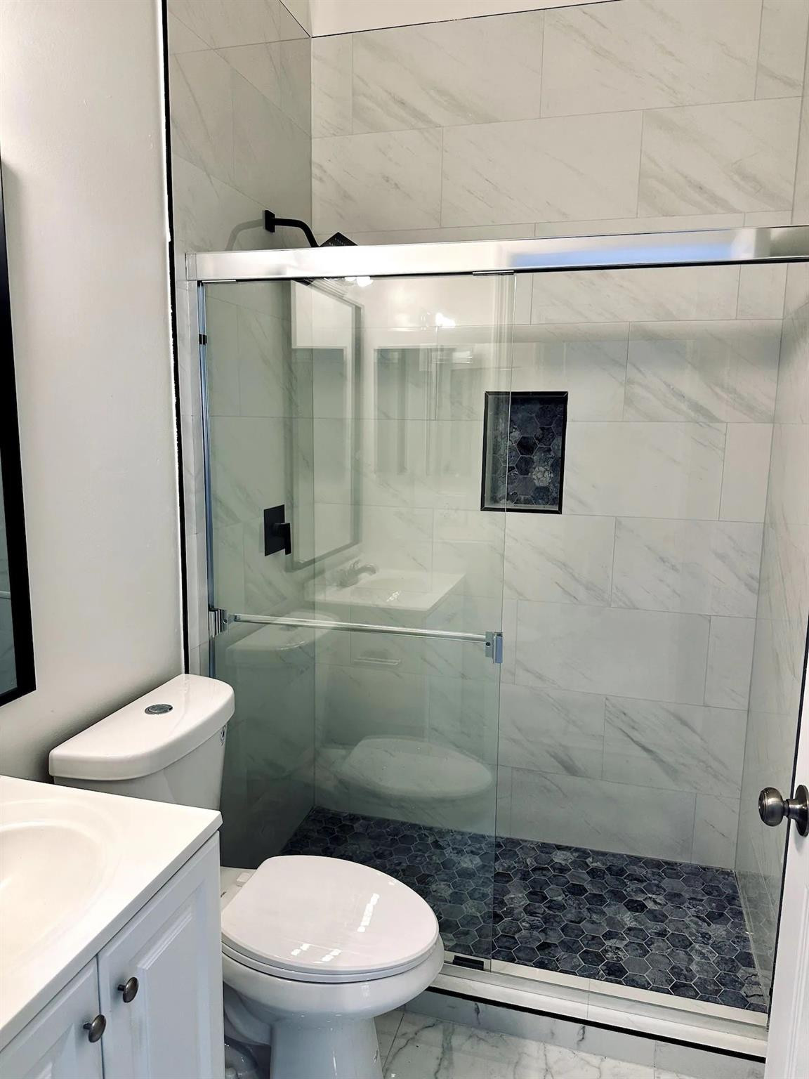 Sunset Pines Condo - Residential Lease