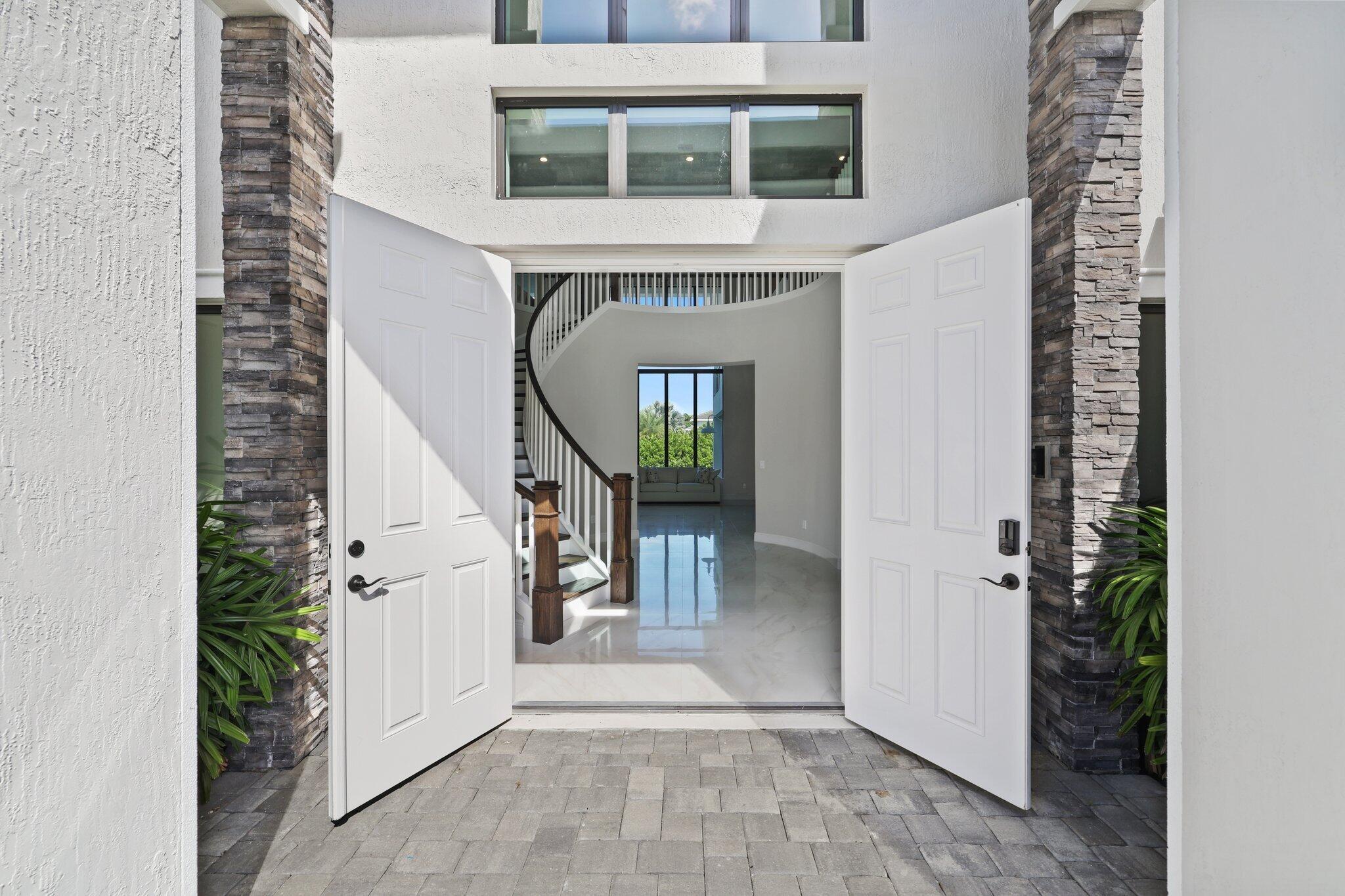 ROYAL PALM POLO PLAT - Residential