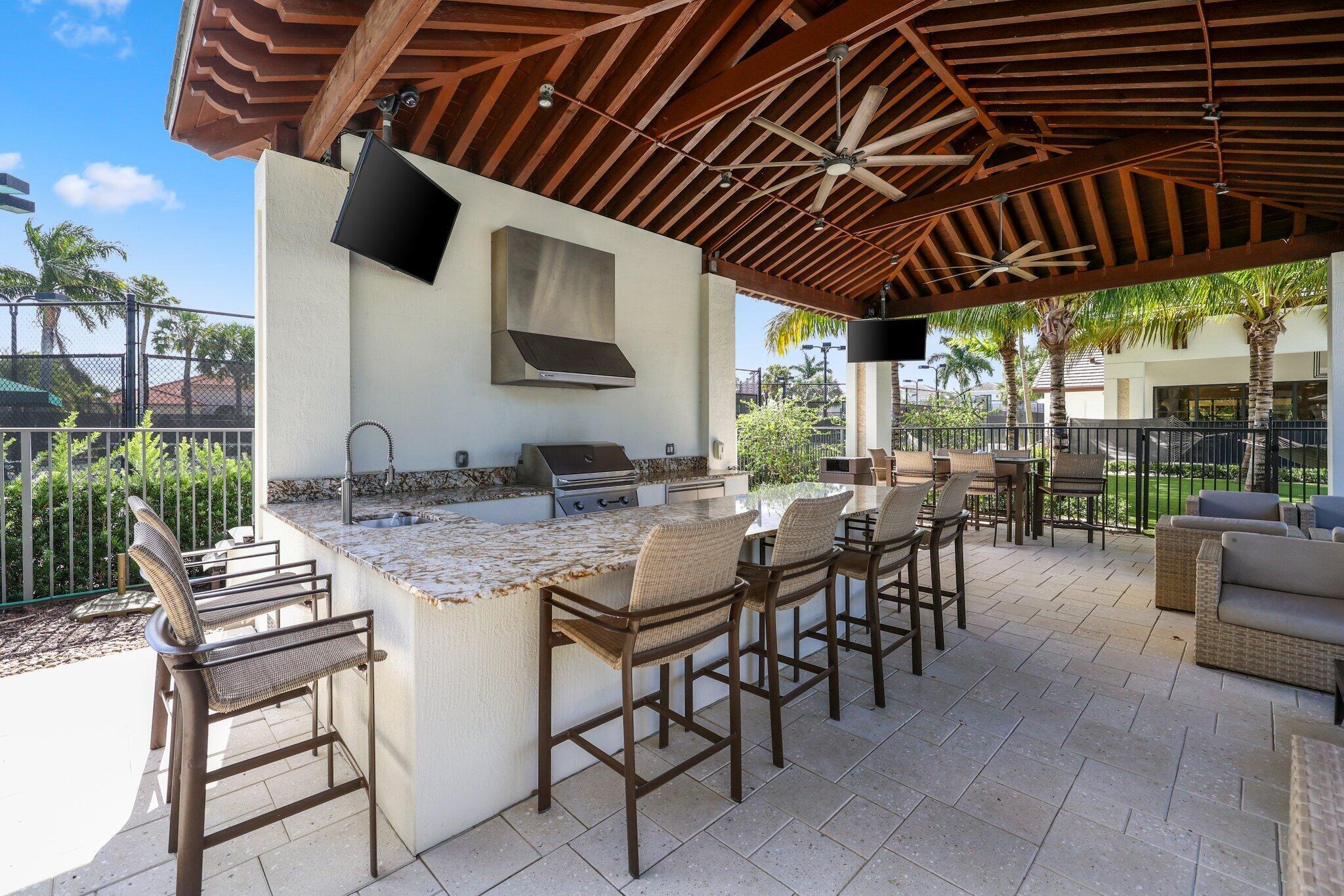 ROYAL PALM POLO PLAT - Residential