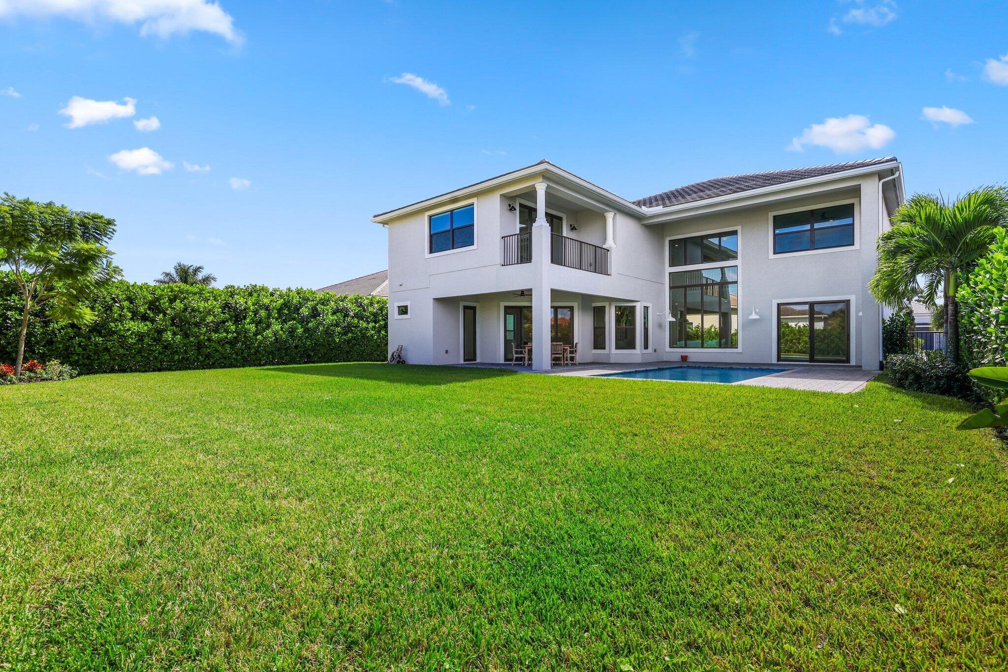 ROYAL PALM POLO PLAT - Residential