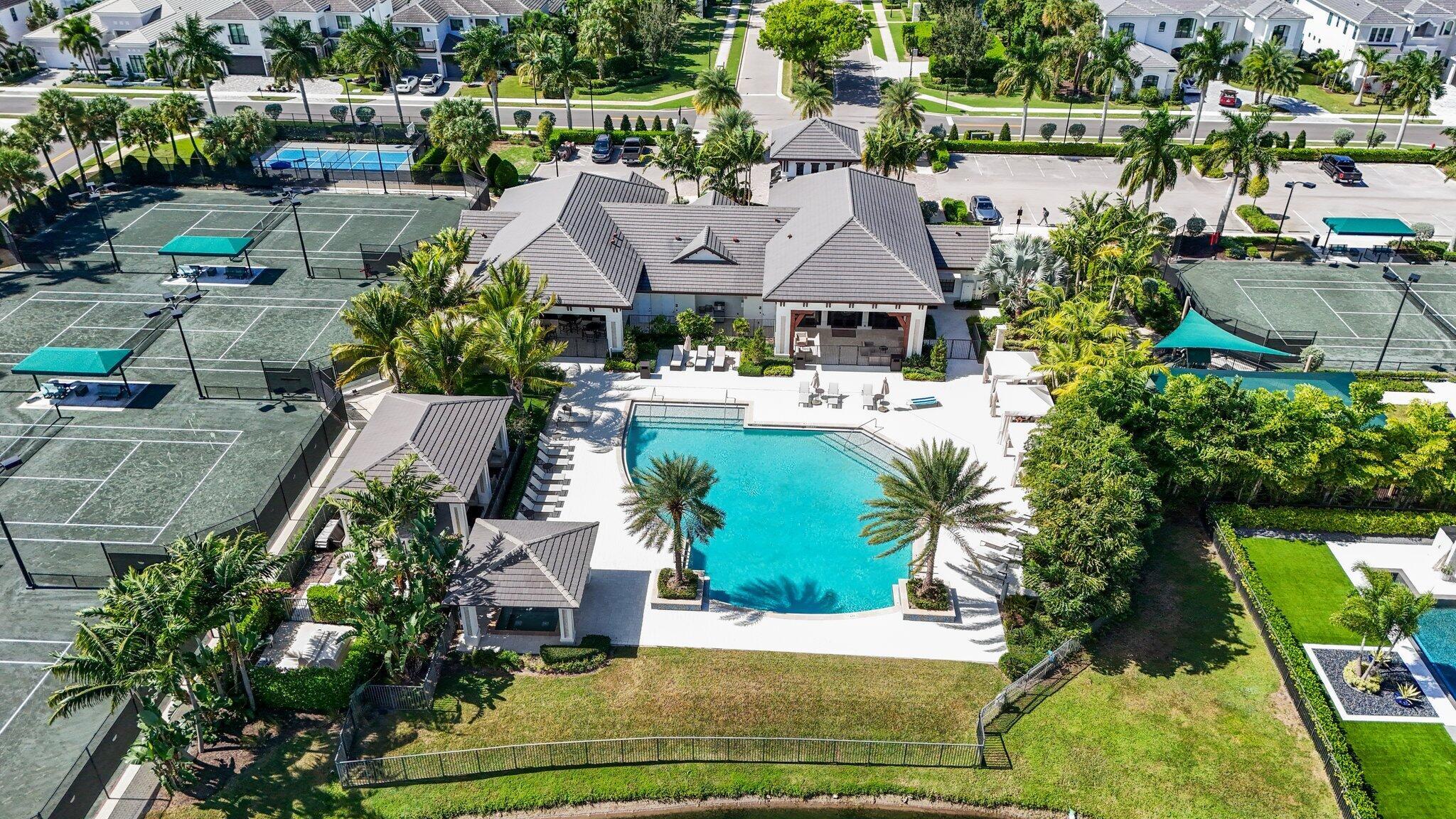 ROYAL PALM POLO PLAT - Residential