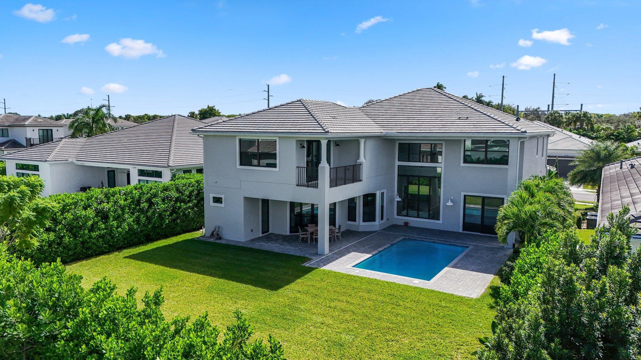 ROYAL PALM POLO PLAT - Residential