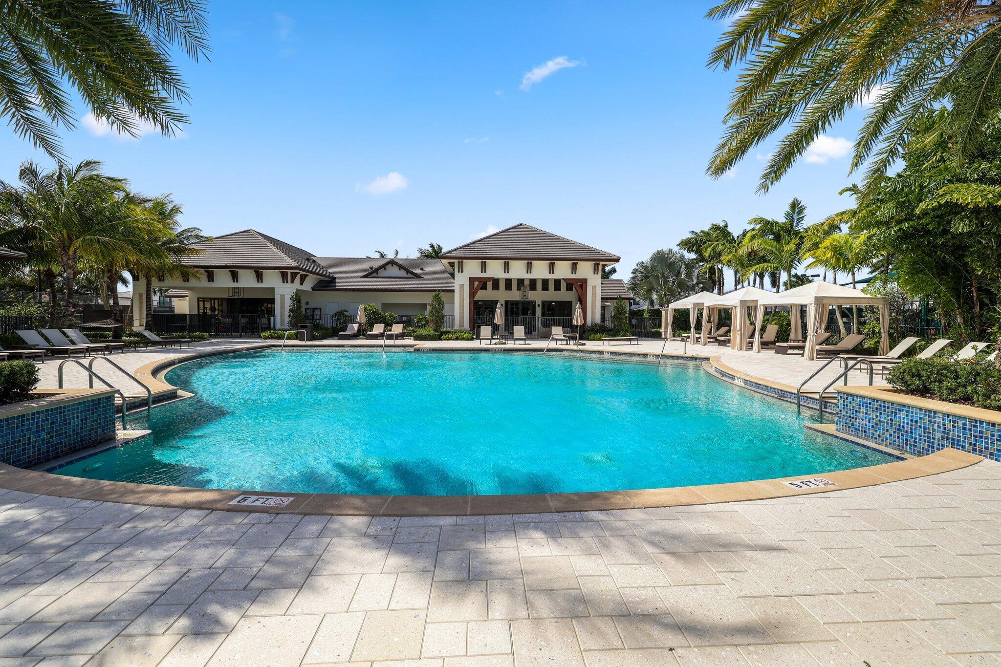 ROYAL PALM POLO PLAT - Residential