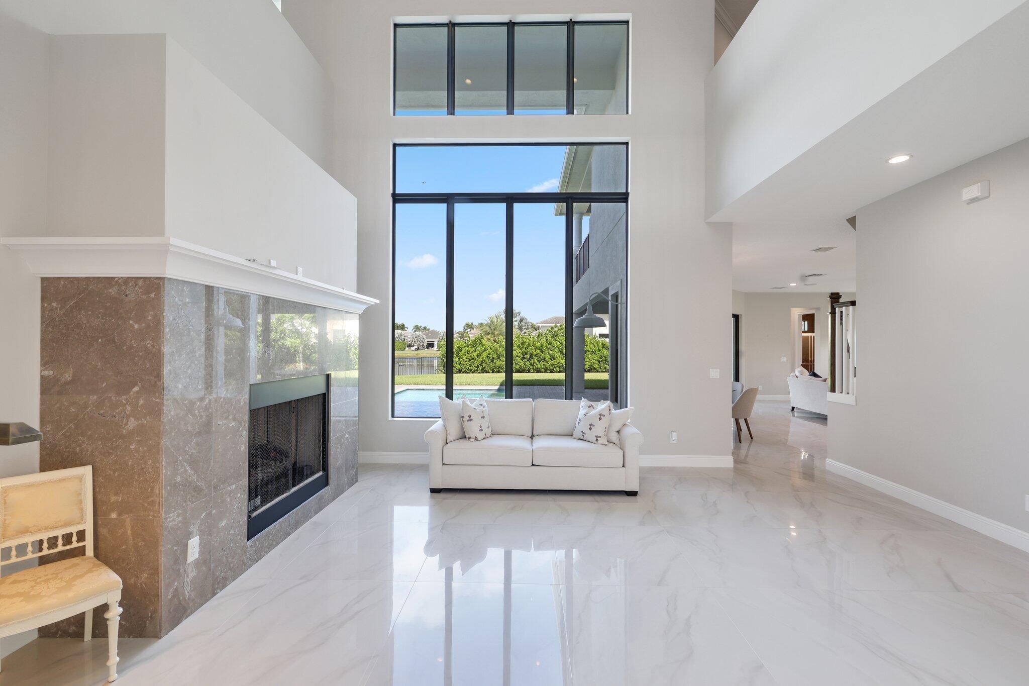 ROYAL PALM POLO PLAT - Residential