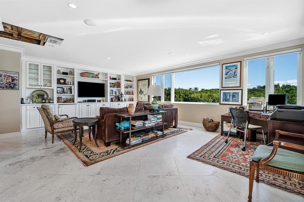 Ibis Isle - Residential