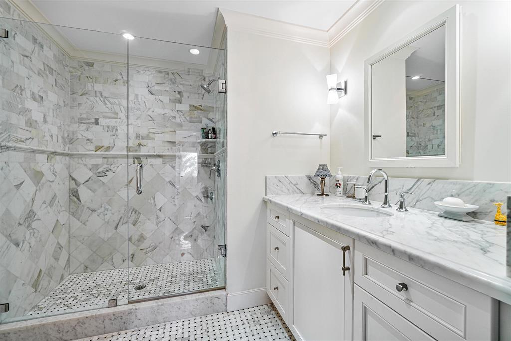 Ibis Isle - Residential