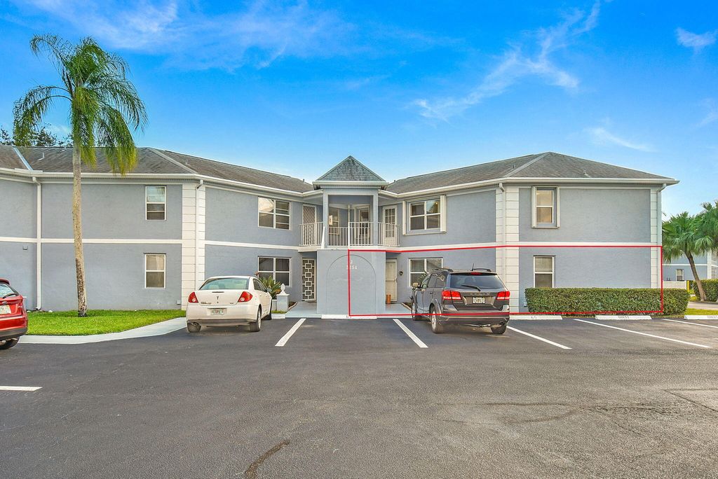 Photo of 3254 SE Aster Lane, Stuart, FL 34994 (MLS # B26001544)