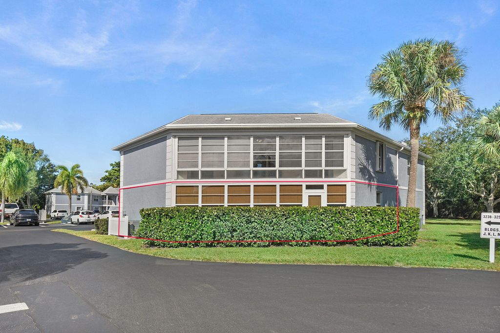 Photo of 3254 SE Aster Lane, Stuart, FL 34994 (MLS # B26001544)