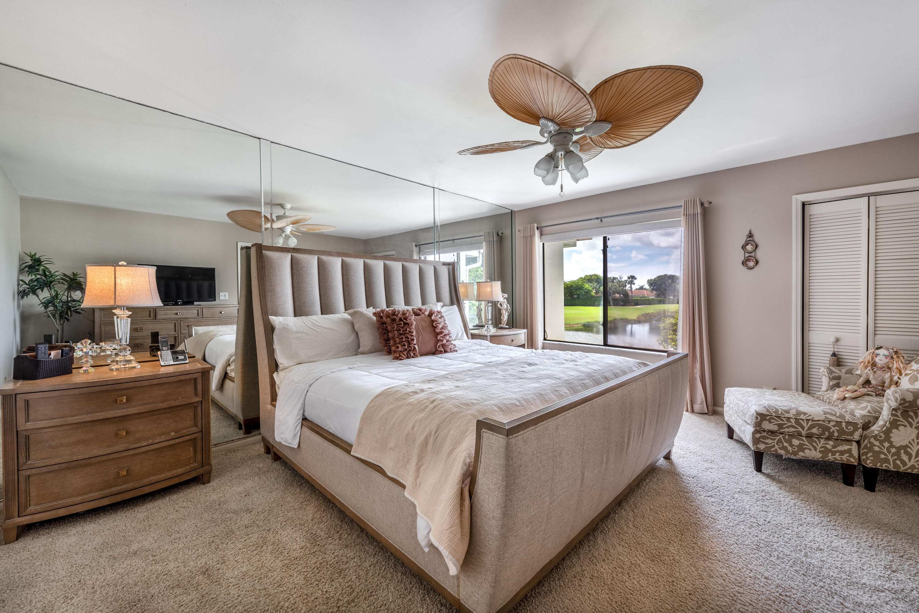 GLENEAGLES CONDO V - Residential