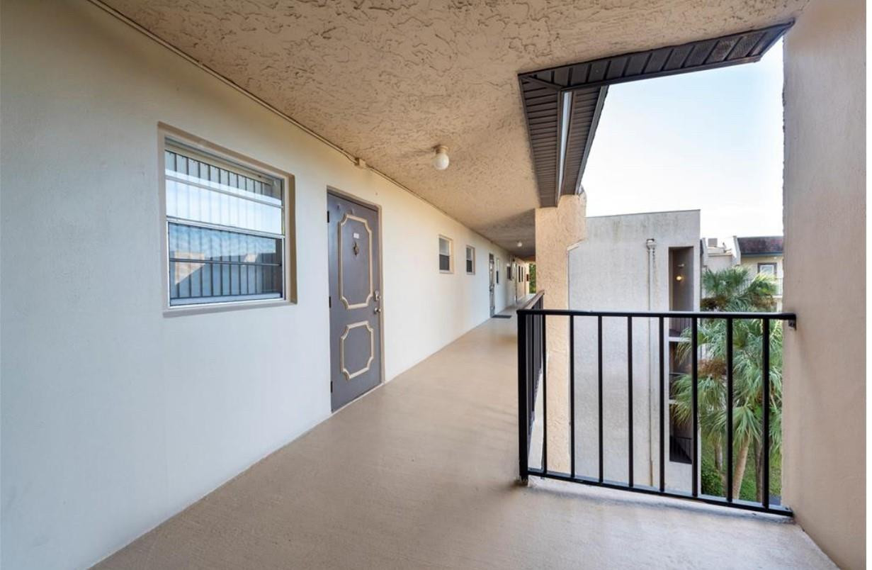 Pine Island Ridge - Residential