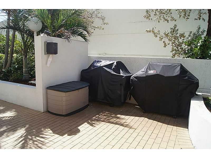 4010 Galt Ocean Dr 702