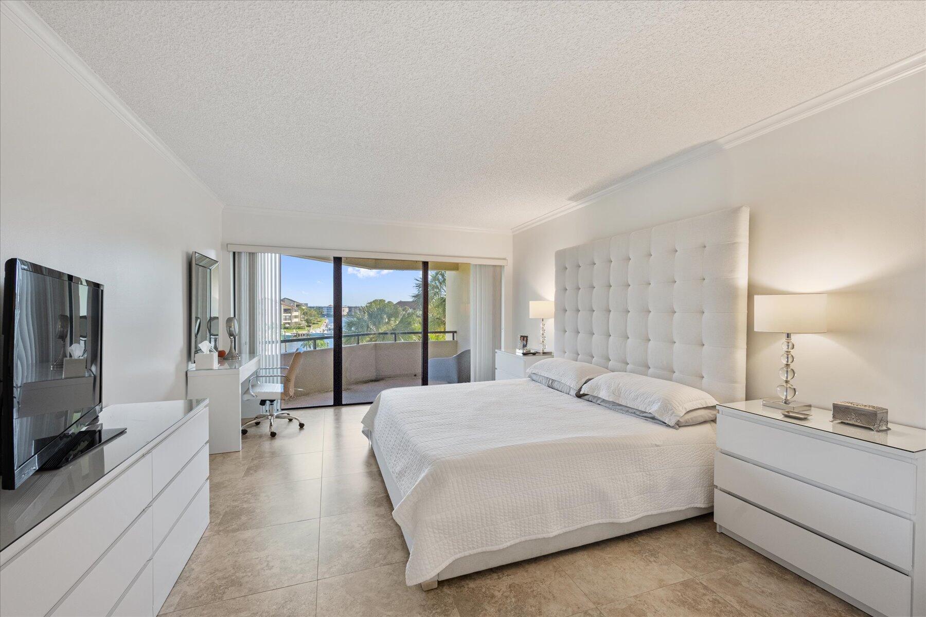 OLD PORT COVE HARBOR VILLAGE CONDO - Residential