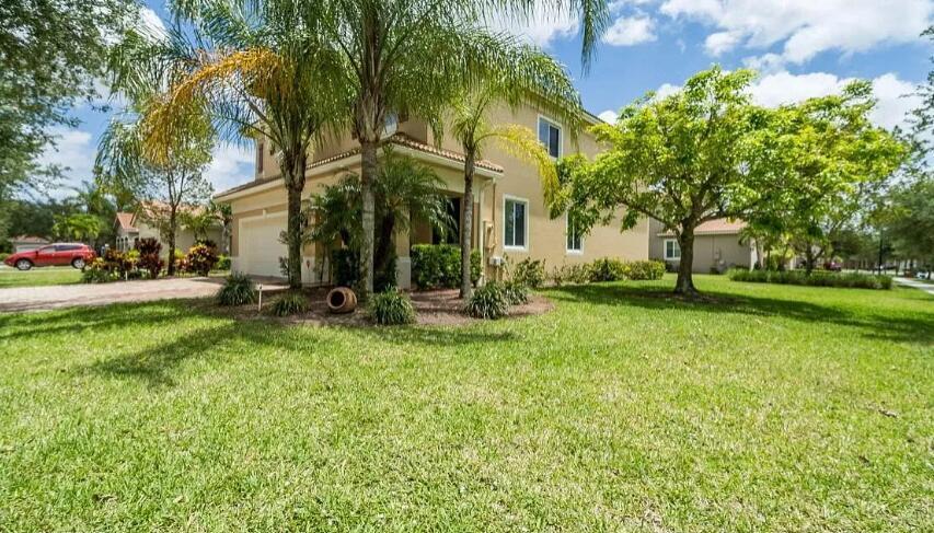 6726 Bulrush Court