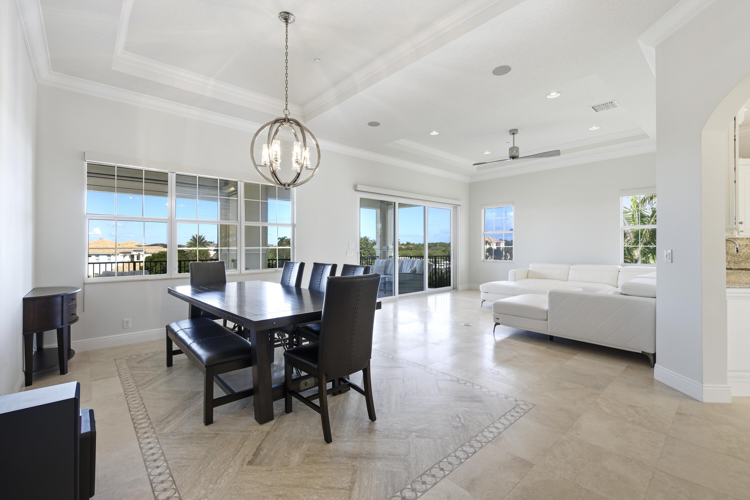 CARRIAGE HOMES AT FRENCHMANS HARBOR CONDO - Residential