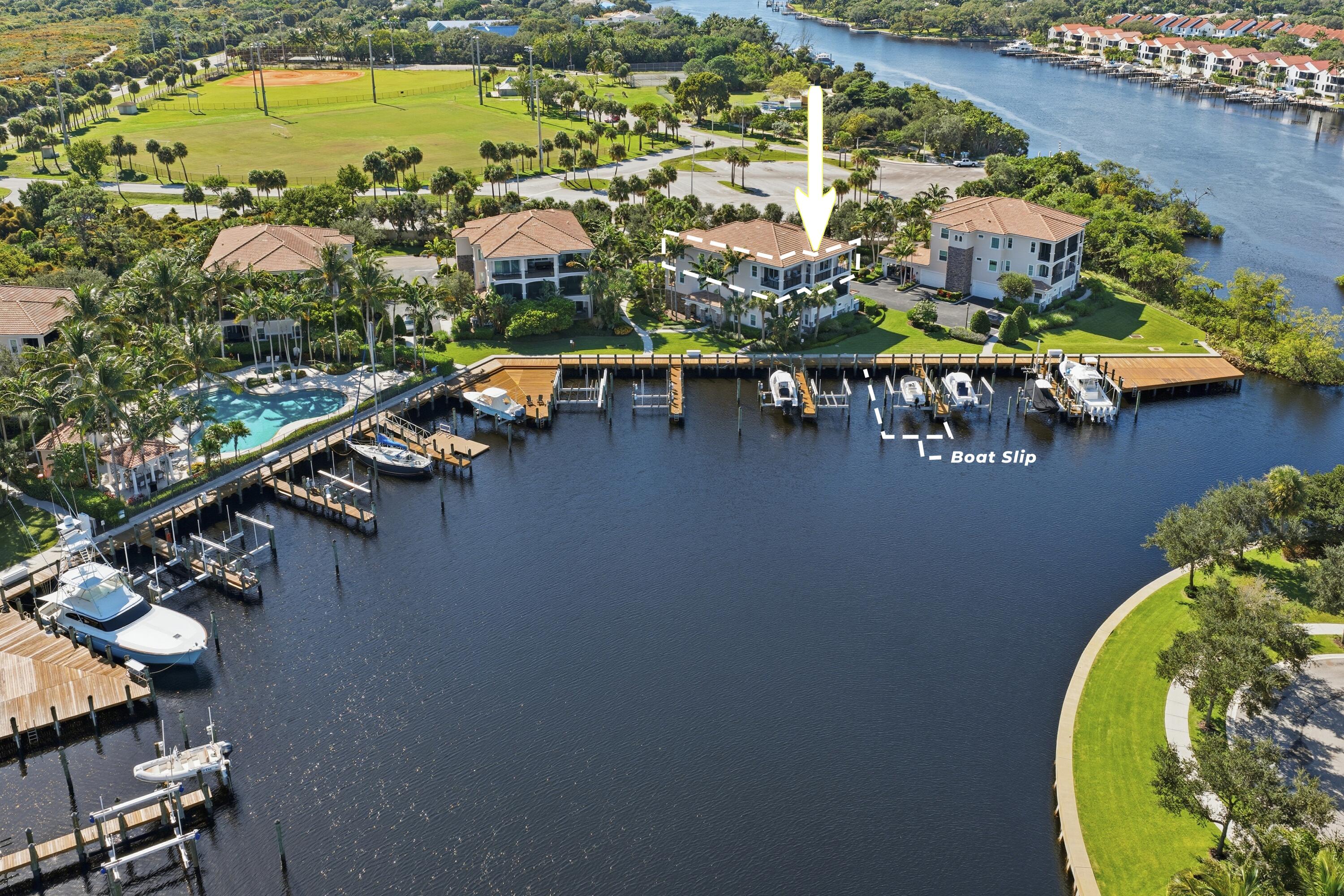 CARRIAGE HOMES AT FRENCHMANS HARBOR CONDO - Residential