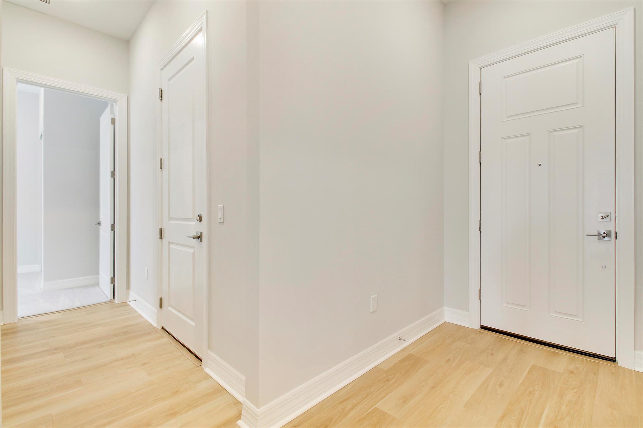 10546 Northbrook Circle