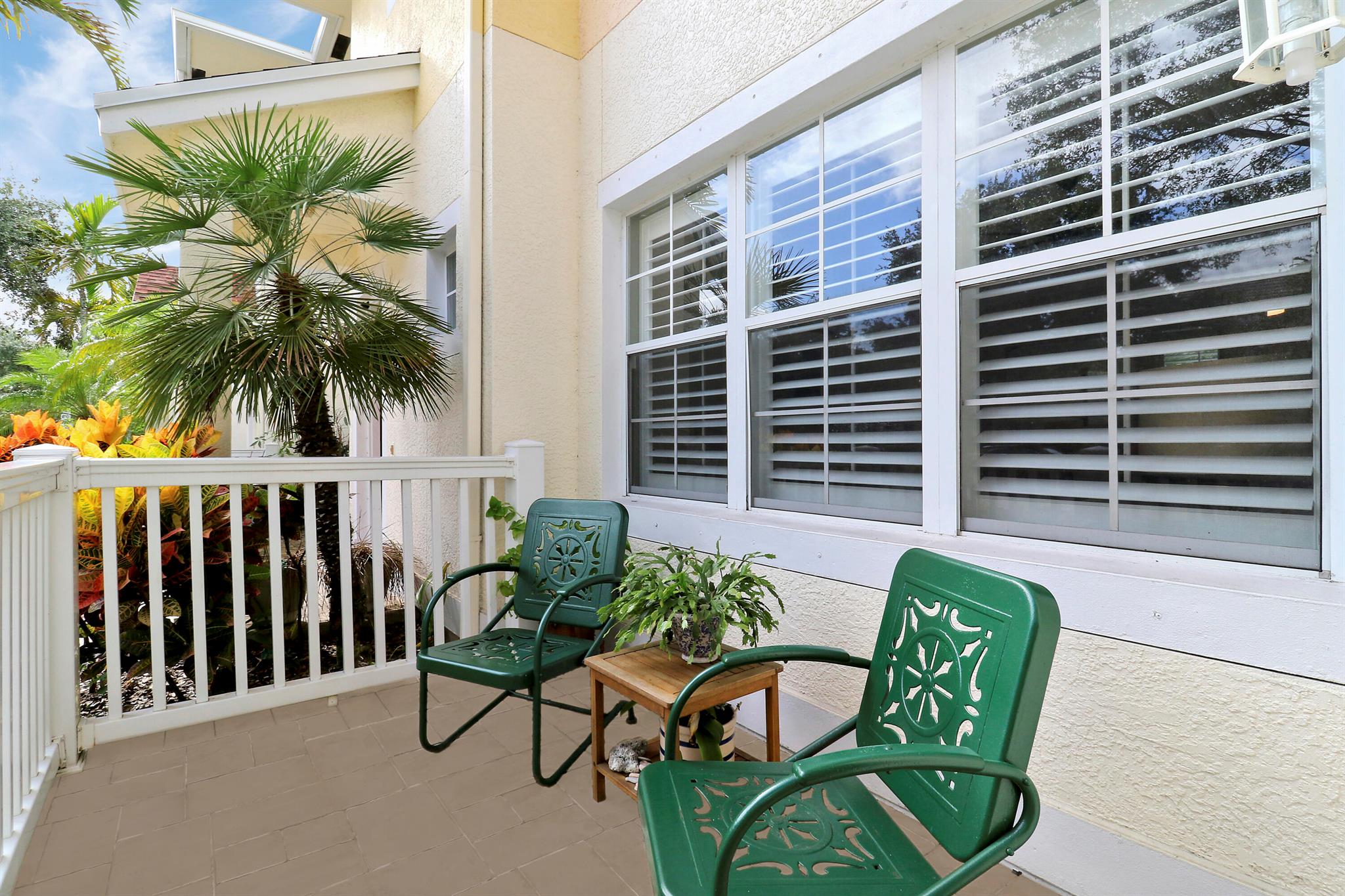776 Dakota Drive 106, Jupiter, FL, 33458/$515,000 3 776 Dakota Drive 106