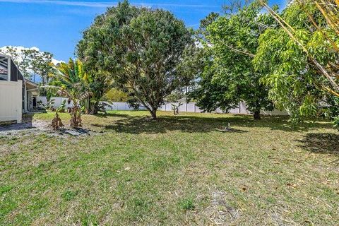 A home in Loxahatchee