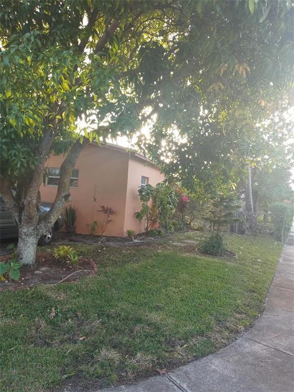 Lauderdale Lakes North Ga - Residential