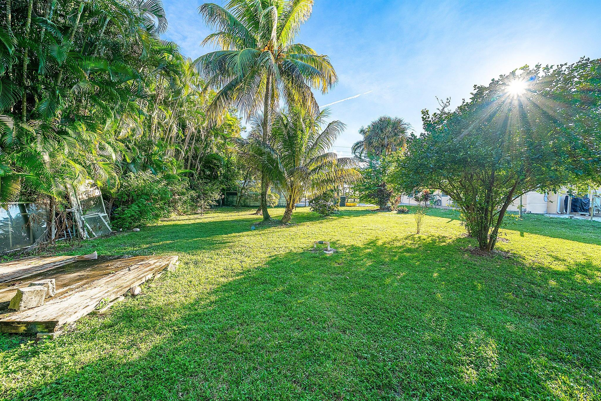 The Acreage - Residential