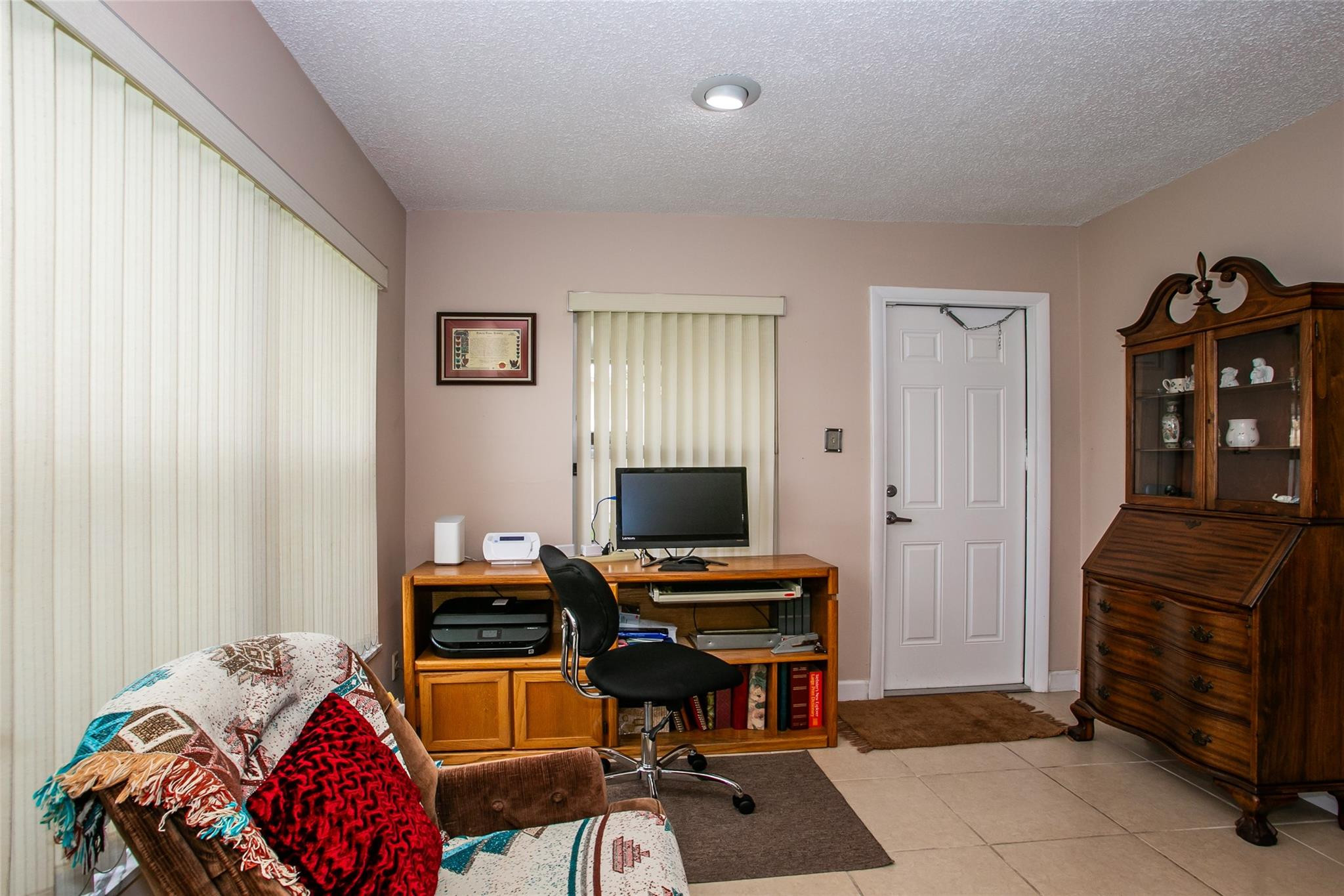 Paradise Gardens Sec 4 76 - Residential