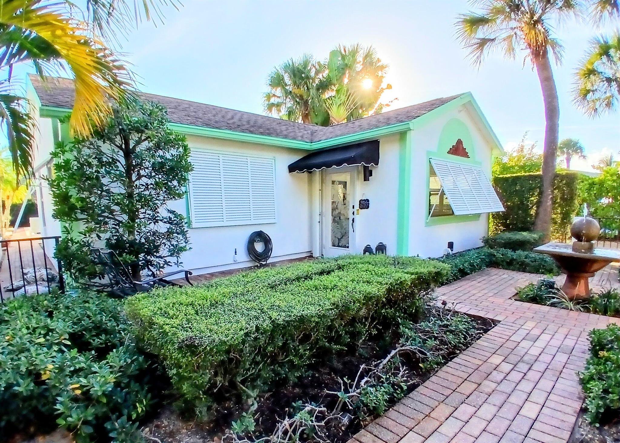 North Lake Worth Beach/ C - Residential