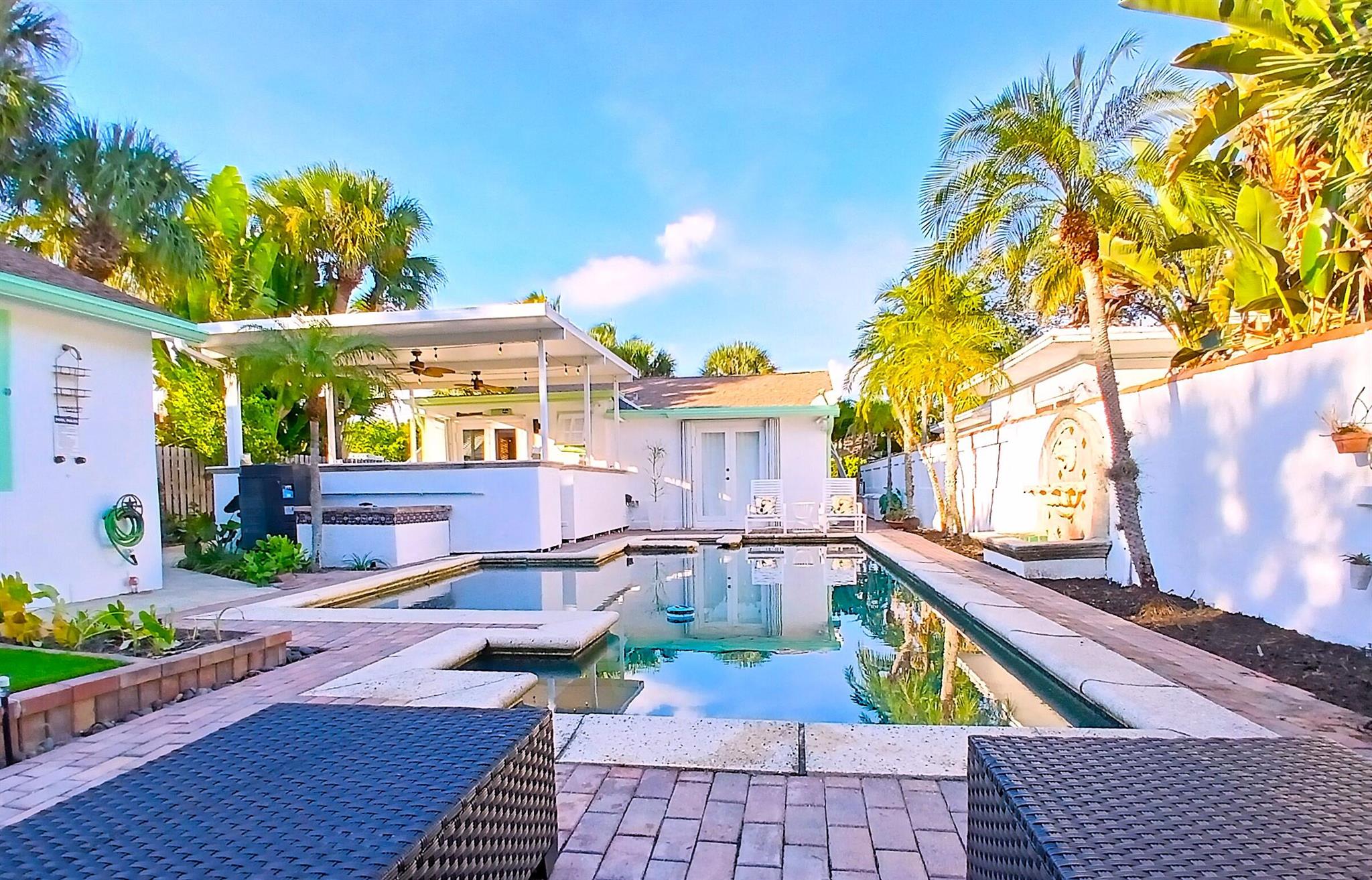 North Lake Worth Beach/ C - Residential