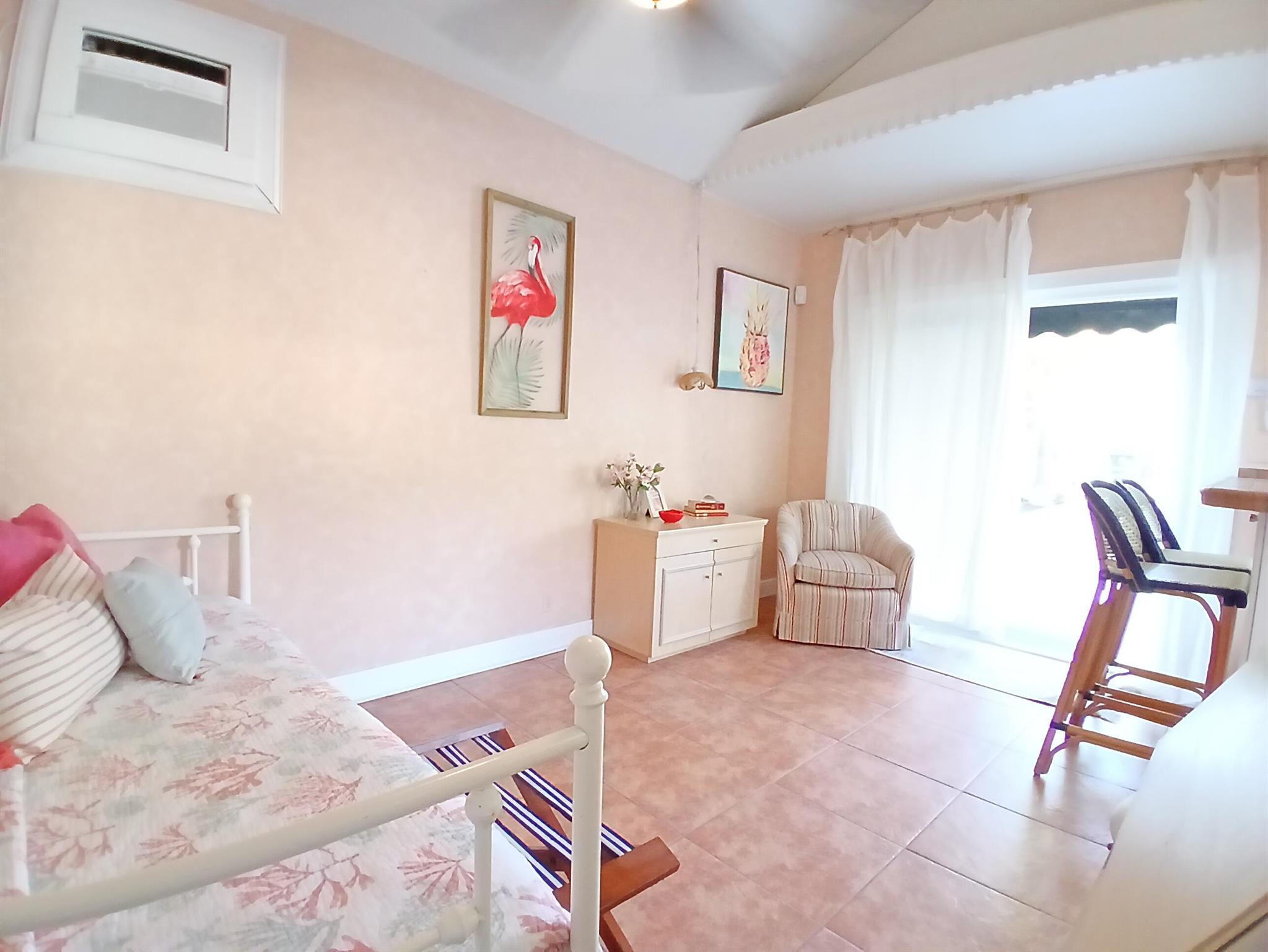 North Lake Worth Beach/ C - Residential