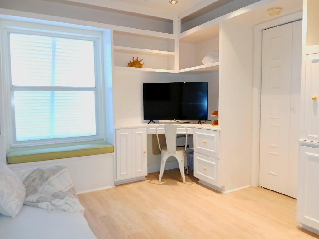 North Lake Worth Beach/ College Park neighborhood - Residential