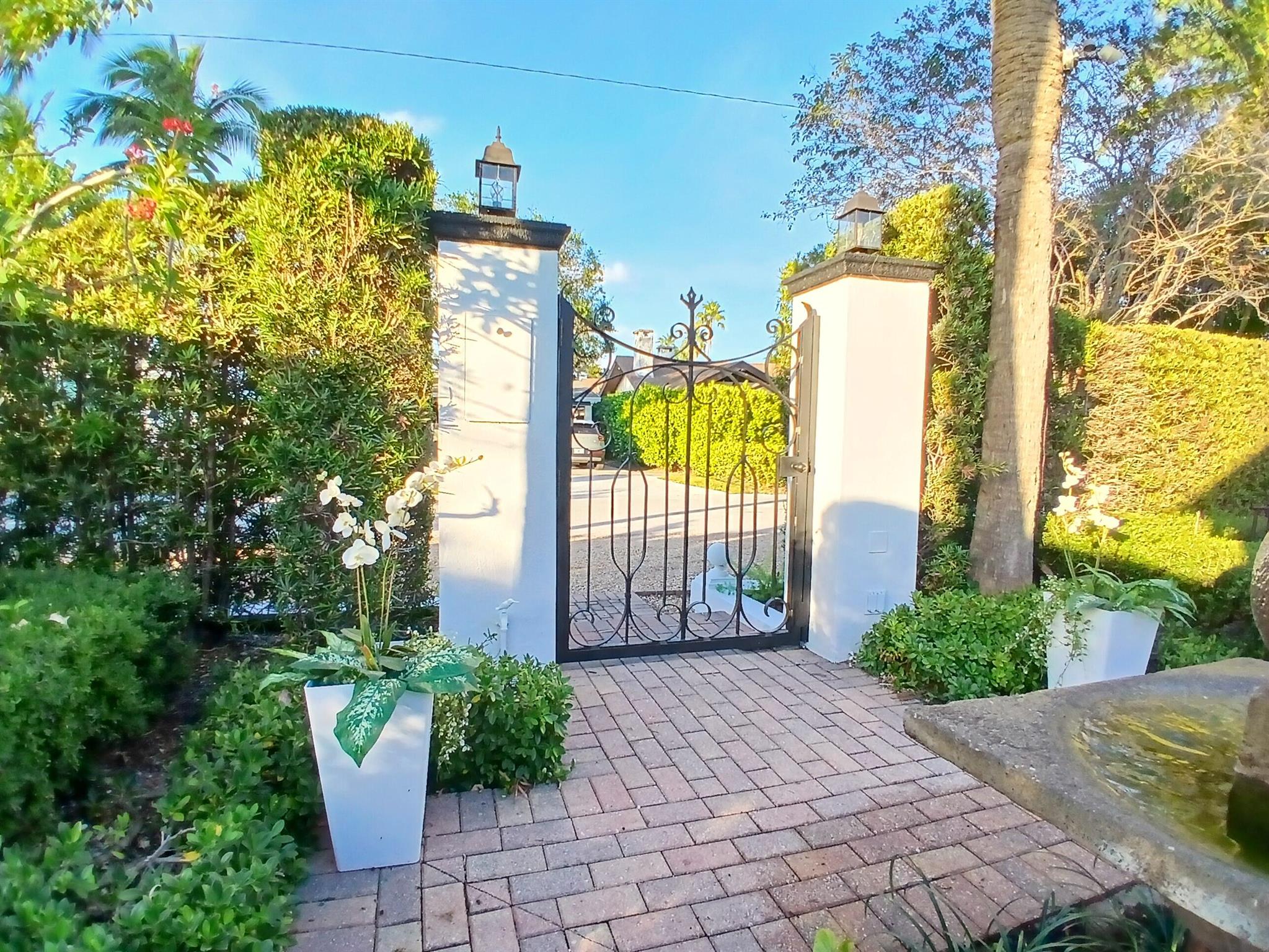 North Lake Worth Beach/ C - Residential