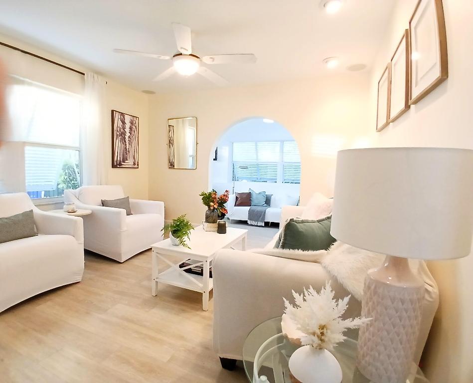 North Lake Worth Beach/ College Park neighborhood - Residential