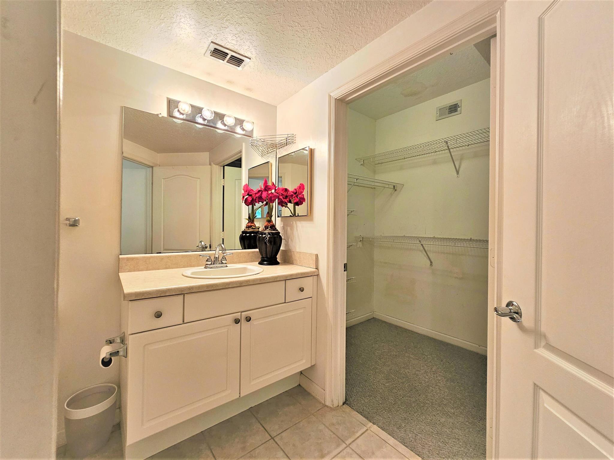 FAIRWAYS AT GRAND HARBOR - Residential Lease