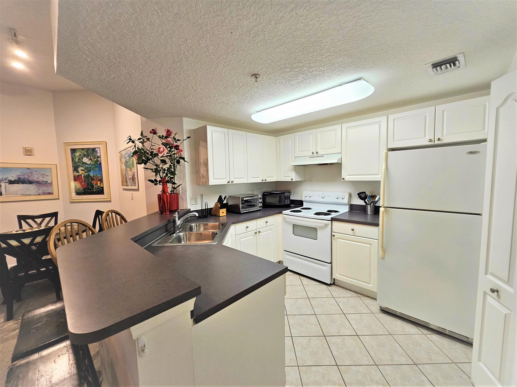 FAIRWAYS AT GRAND HARBOR - Residential Lease