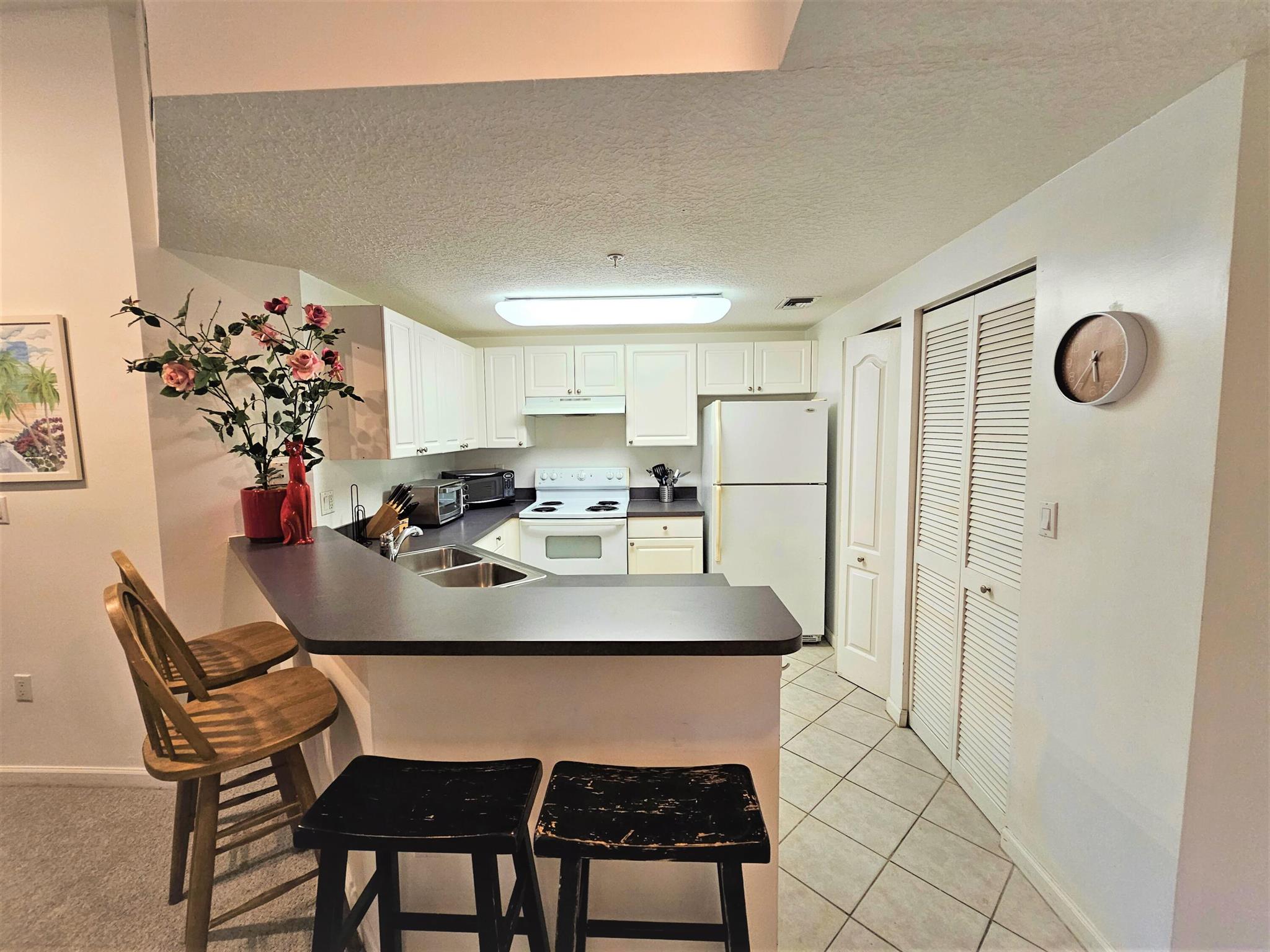 FAIRWAYS AT GRAND HARBOR - Residential Lease