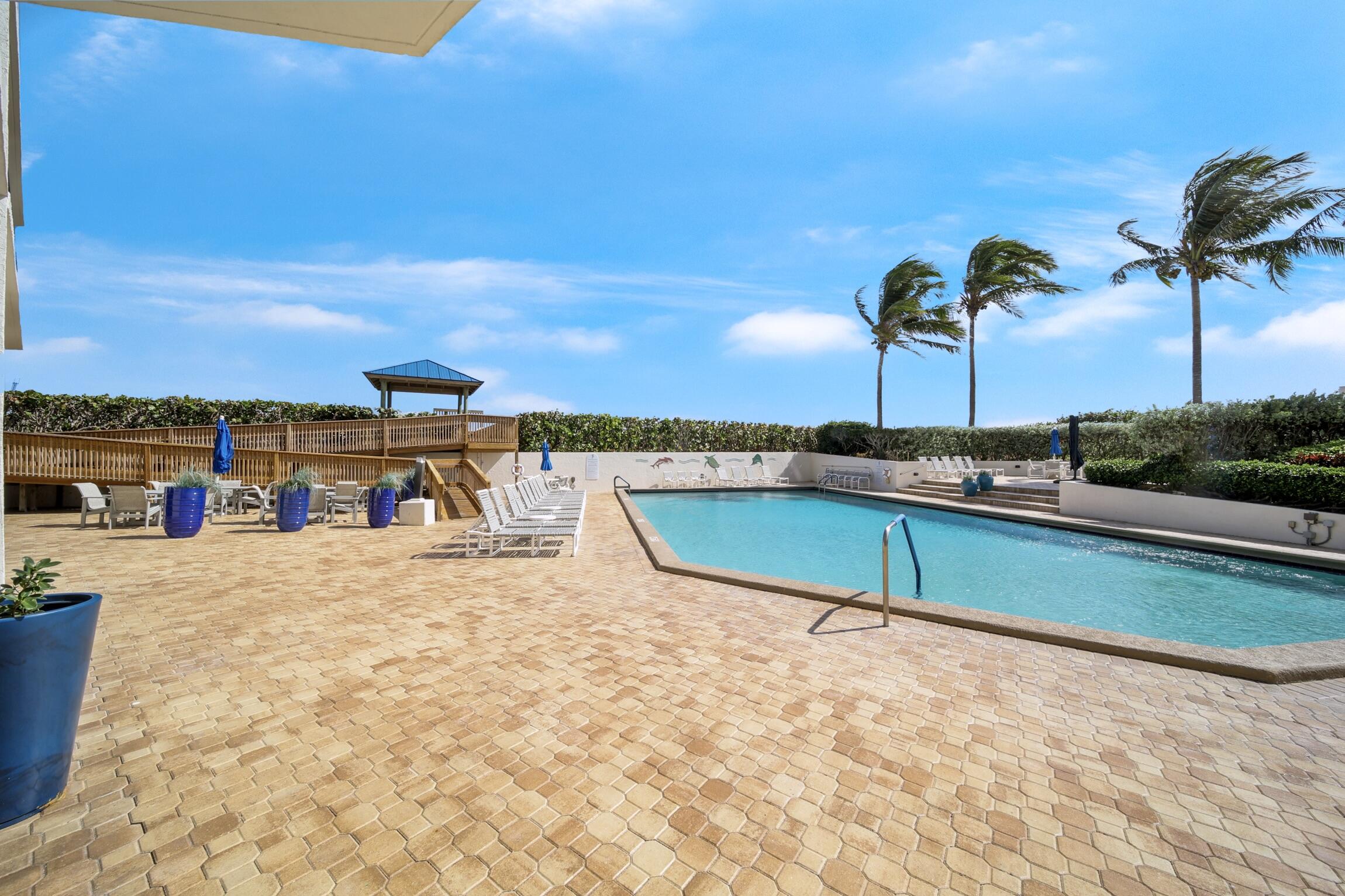 PRINCESS OF HUTCHINSON ISLAND - Residential