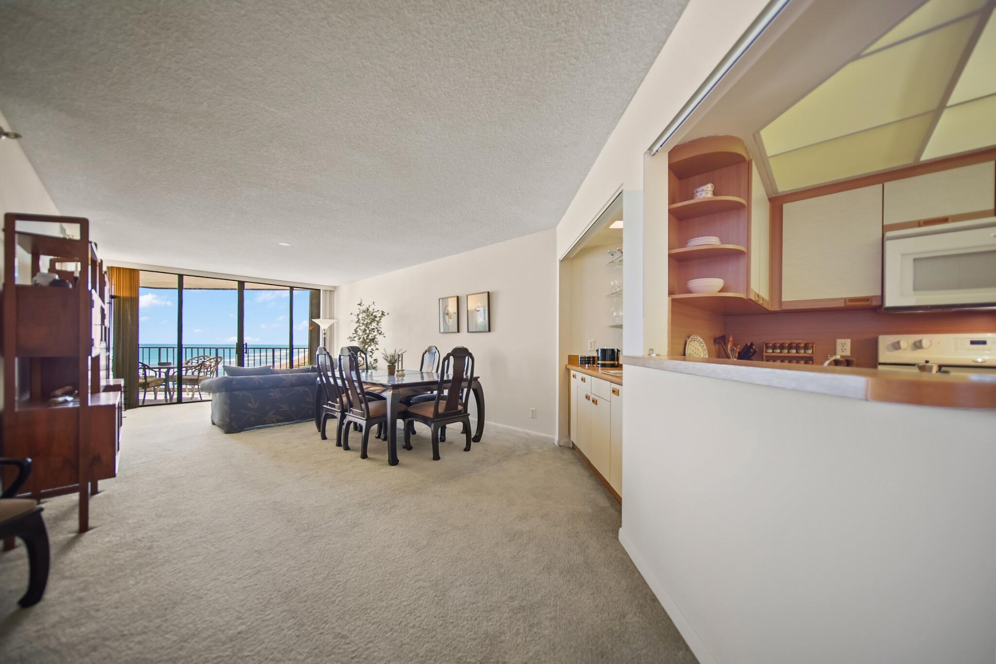 PRINCESS OF HUTCHINSON ISLAND - Residential