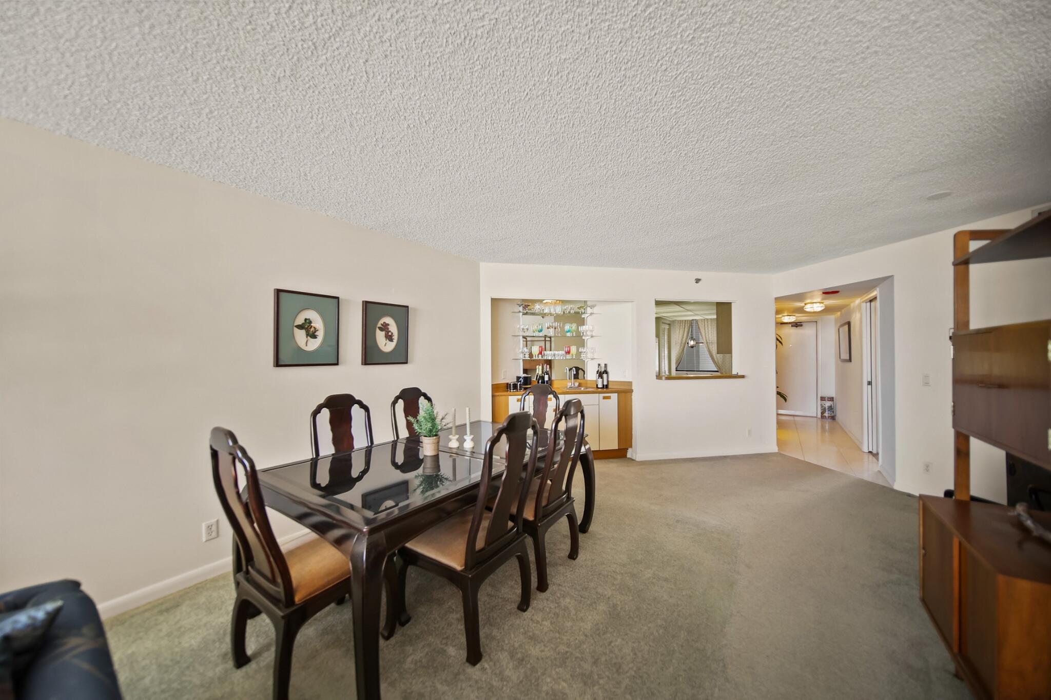 PRINCESS OF HUTCHINSON ISLAND - Residential