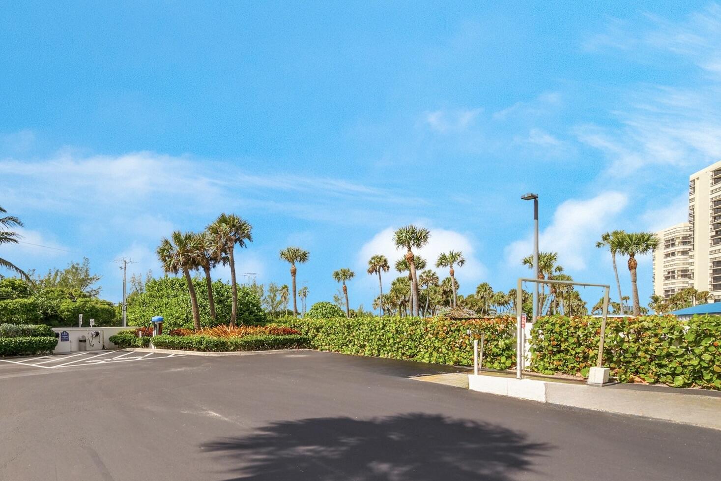 PRINCESS OF HUTCHINSON ISLAND - Residential