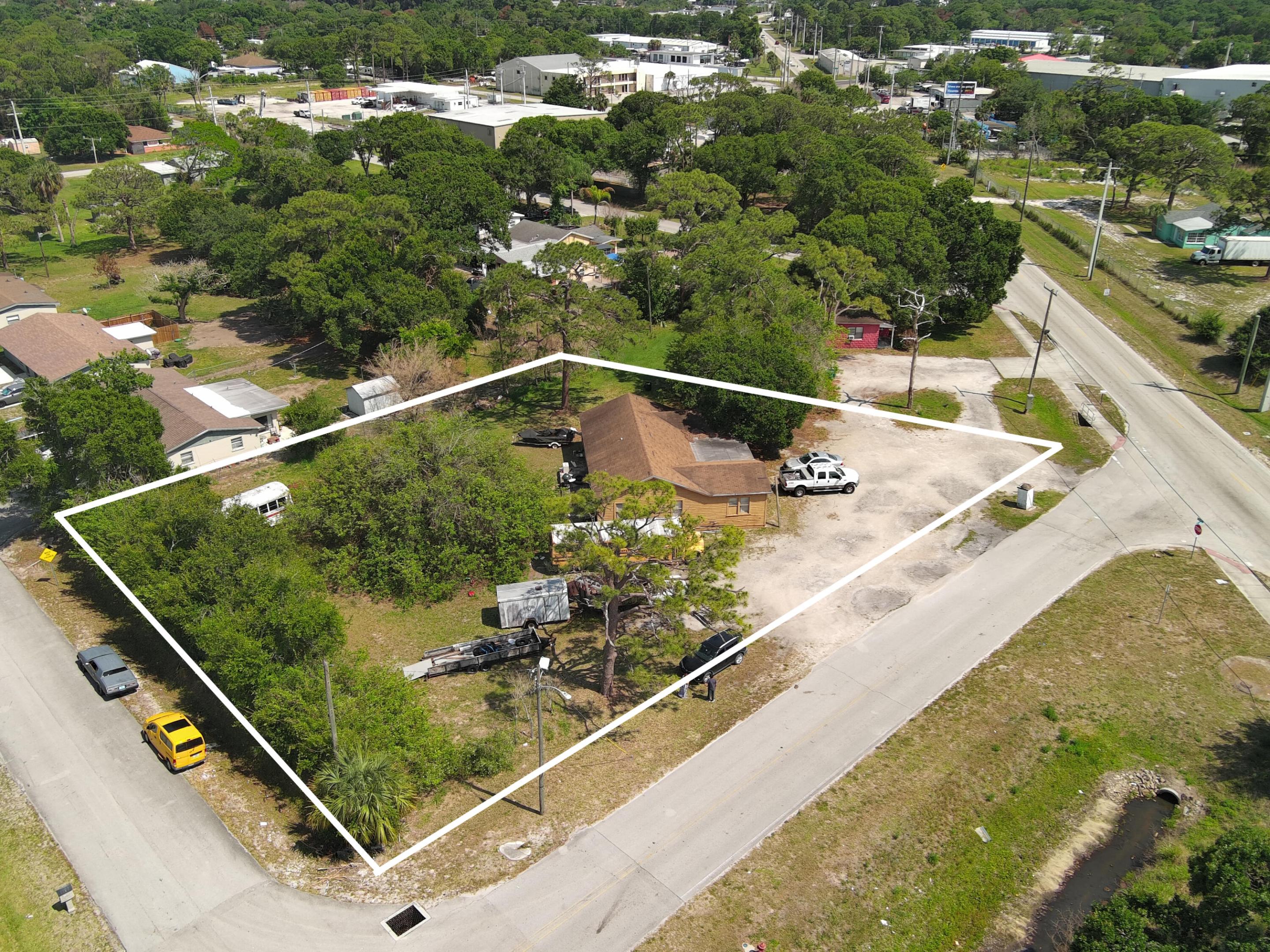 GARDEN CITY FARMS - Residential