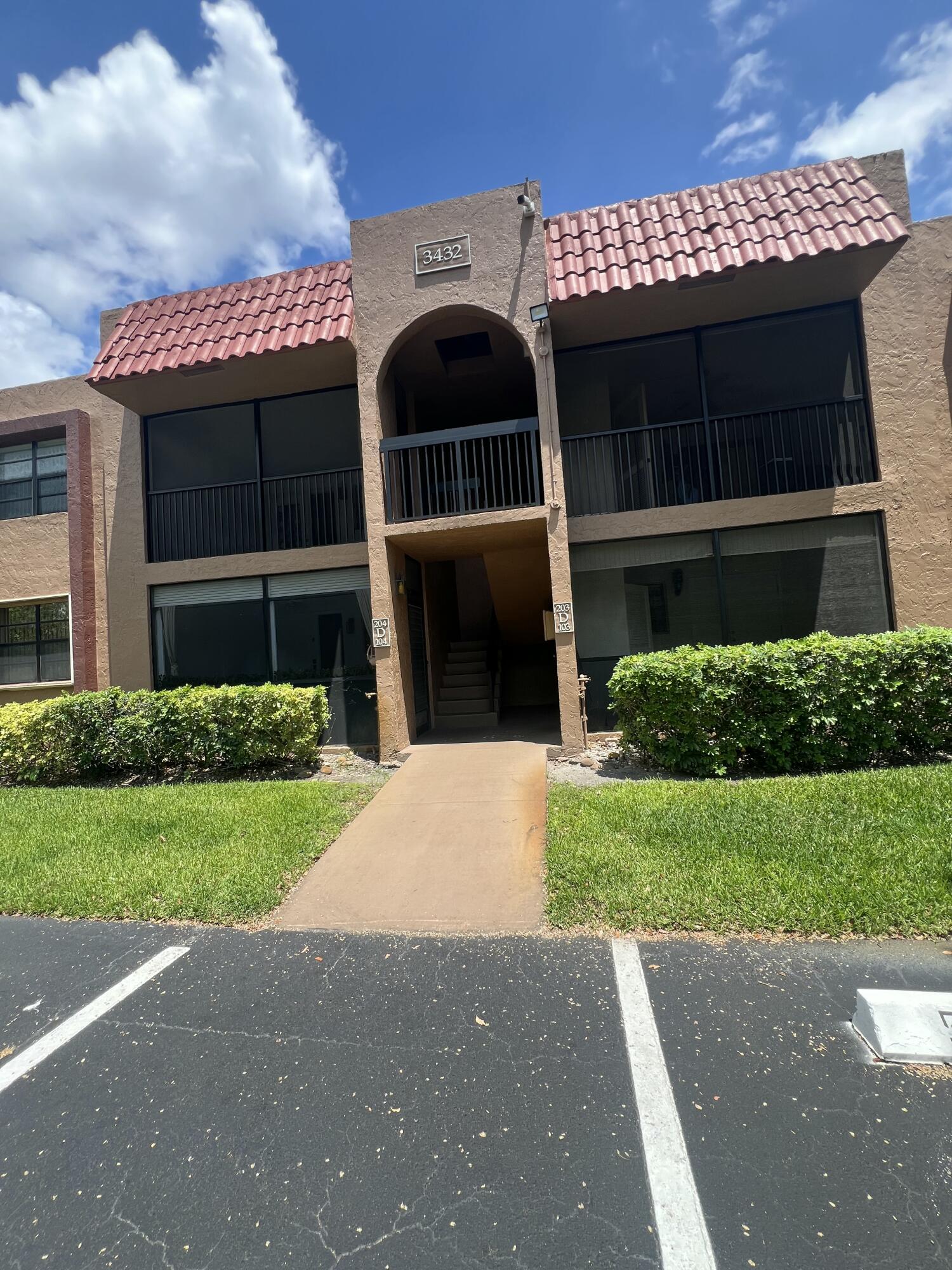 PINES OF SPRINGTREE - Residential Lease