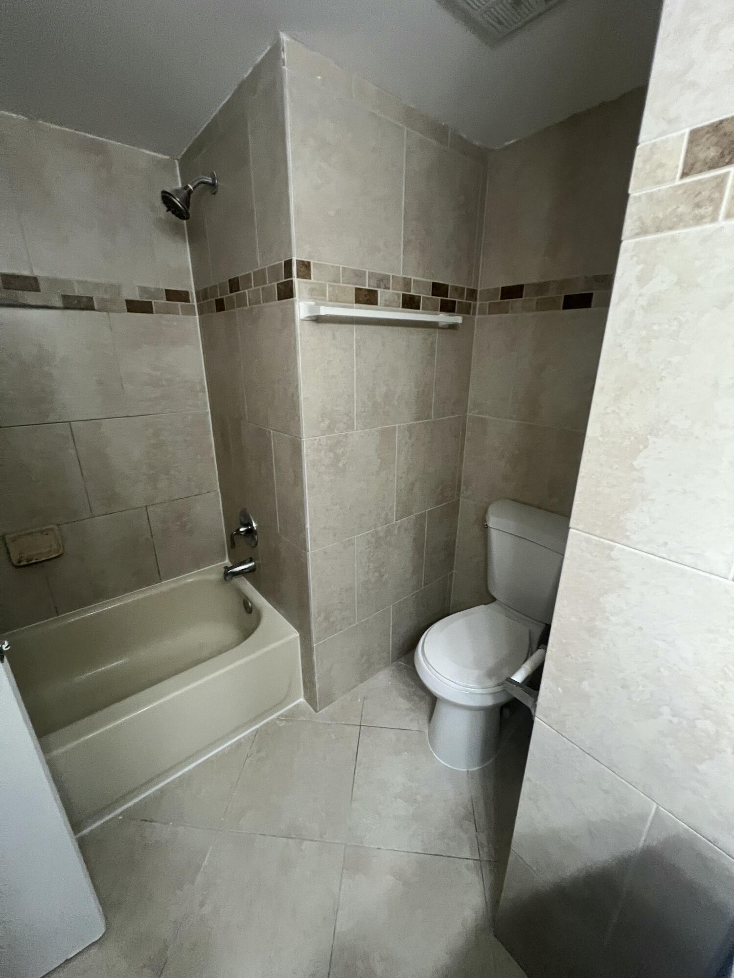 PINES OF SPRINGTREE - Residential Lease